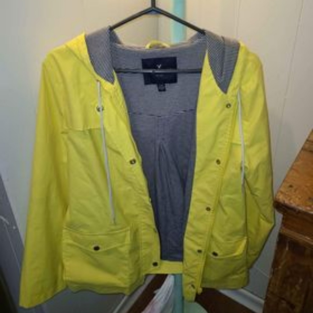 American eagle raincoat large womens